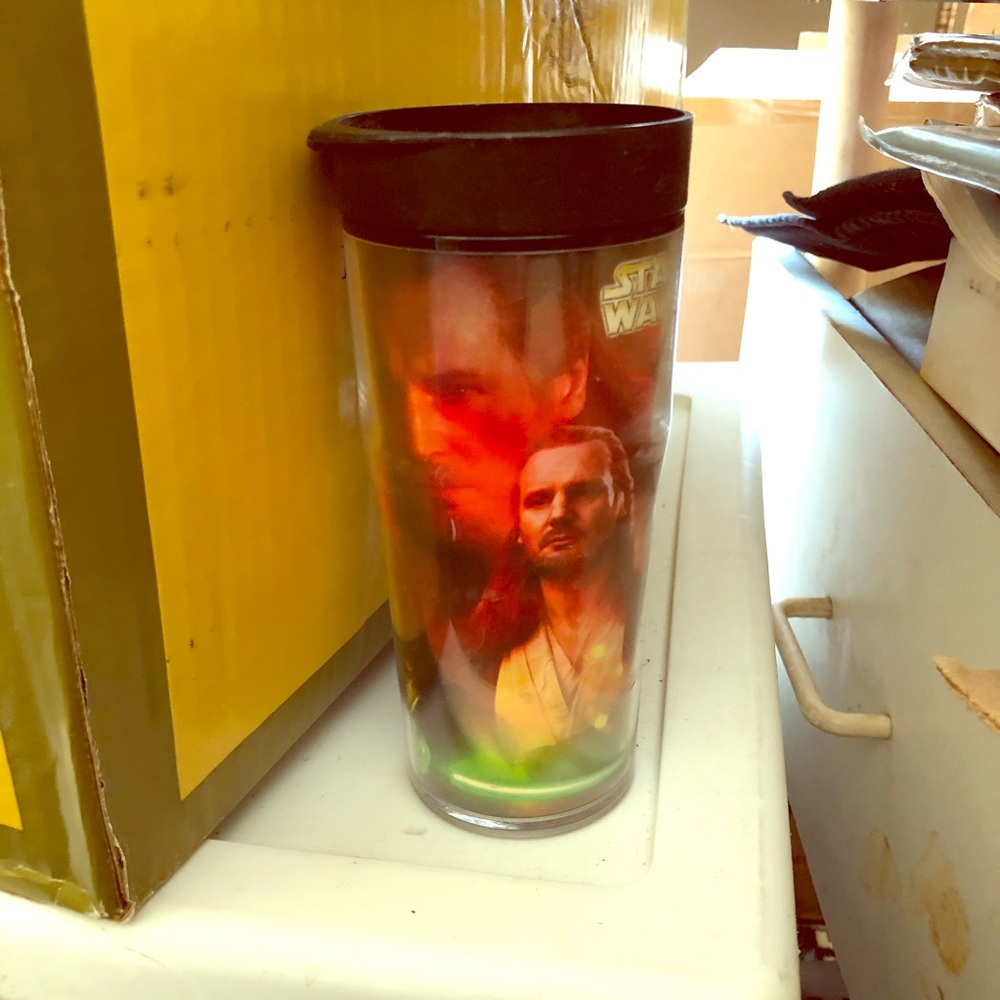 🔴COPY - 🌼STAR WARS EPISODE 1 Insulated TRAVEL MUG GON JINN